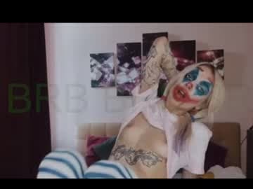 Welcome perverts ✂  [3136 tokens remaining]