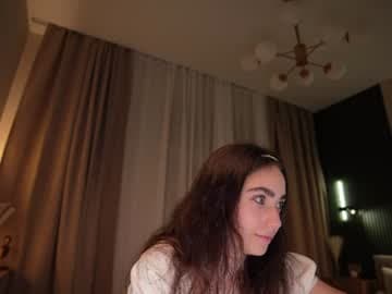 I’m genuinely glad about my first day here but I'm really really #shy🩵GOAL: a look at my figure from below👉👈 #new #cute #18 #teen [0 tokens remaining]