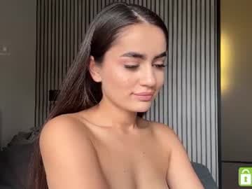 🎟️ Ticket Show [99 tokens]: playing with a dildo