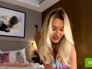 Welcome to my stream! My name is Natalee. I'm happy that you're with me. Let's have a wild rodeo drive! // GOAL: A smile for you! [221 tokens left] #bigboobs #ass #blonde #young #shy